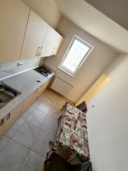 Nicolae Grigorescu/ 6 minute metrou