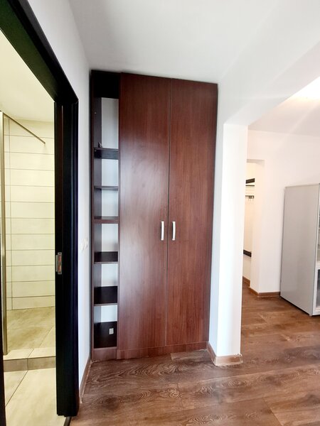 Nicolae Grigorescu/ 6 minute metrou